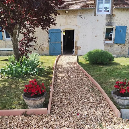 Гостевой дом La Belle Etape Berceenne Au Calme De Sa Campagne Pres Circuit Mans Sud *